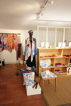 Wokshop and silk scarves shop in France
